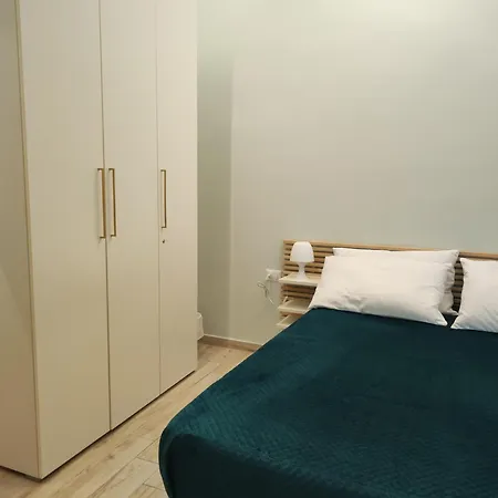 בית הארחה Casa Giupa נאפולי